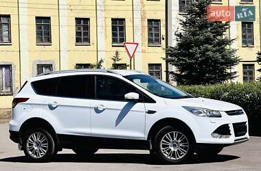 Внедорожник / Кроссовер Ford Kuga 2013 в 