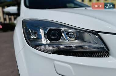 Внедорожник / Кроссовер Ford Kuga 2013 в 