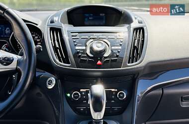 Внедорожник / Кроссовер Ford Kuga 2013 в 