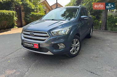 Внедорожник / Кроссовер Ford Kuga 2019 в Киеве