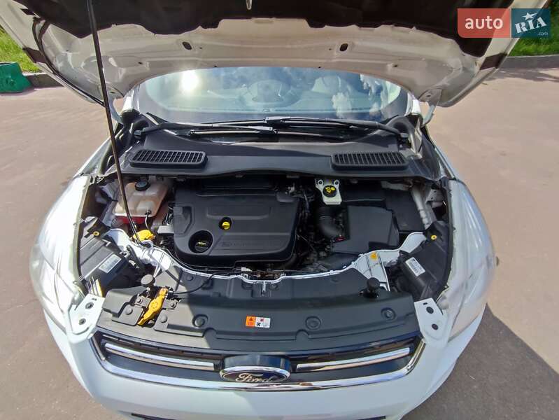 Внедорожник / Кроссовер Ford Kuga 2013 в Житомире