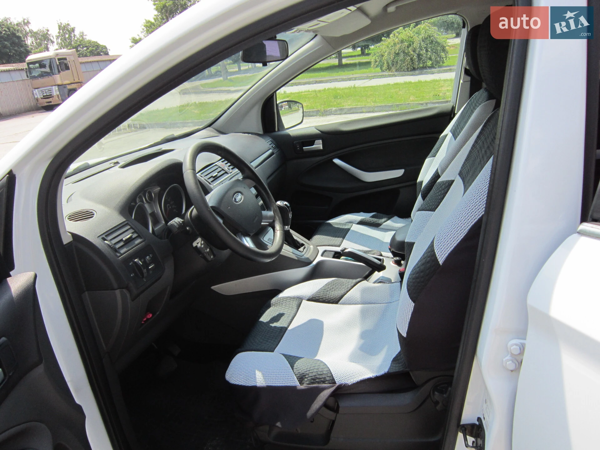 2011 Ford Kuga - мініатюра 22