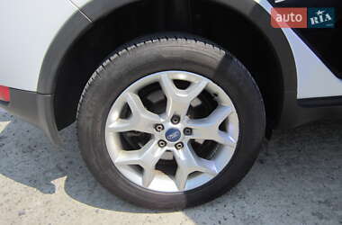 Внедорожник / Кроссовер Ford Kuga 2011 в 