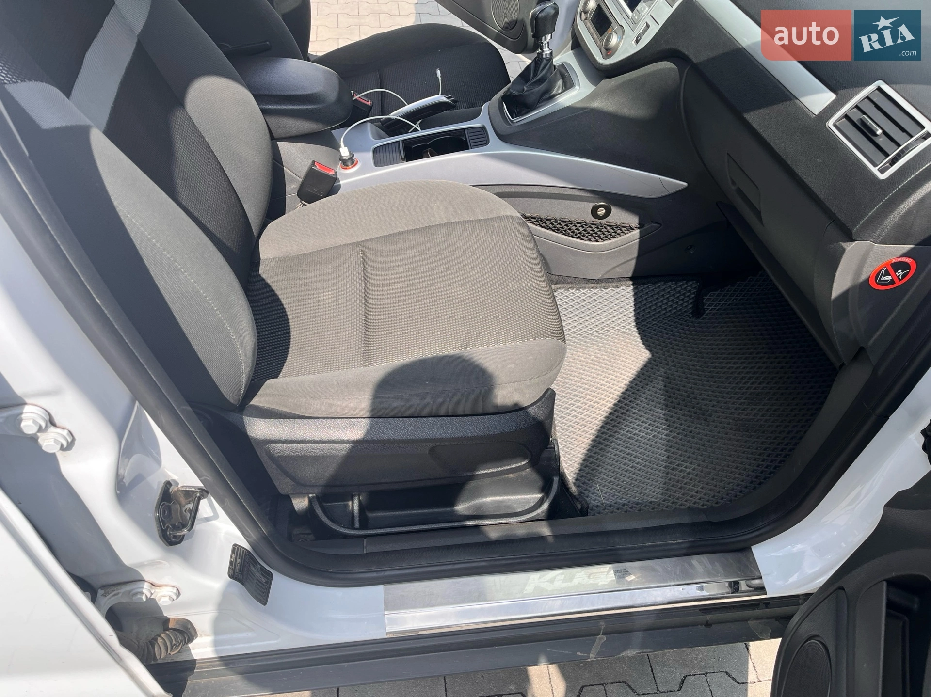 2012 Ford Kuga - мініатюра 10