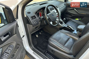 Внедорожник / Кроссовер Ford Kuga 2009 в 