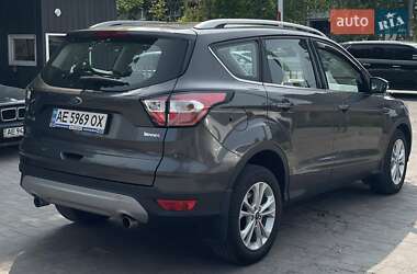 Внедорожник / Кроссовер Ford Kuga 2019 в 