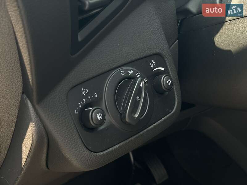 Позашляховик / Кросовер Ford Kuga 2019 в Дніпрі