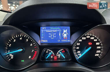 Внедорожник / Кроссовер Ford Kuga 2013 в 