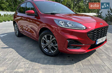 Внедорожник / Кроссовер Ford Kuga 2022 в 
