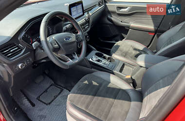 Внедорожник / Кроссовер Ford Kuga 2022 в 