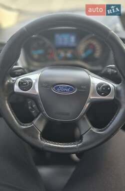 Внедорожник / Кроссовер Ford Kuga 2014 в Ужгороде