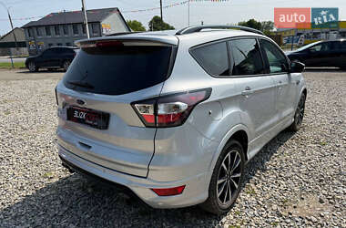 Внедорожник / Кроссовер Ford Kuga 2018 в 