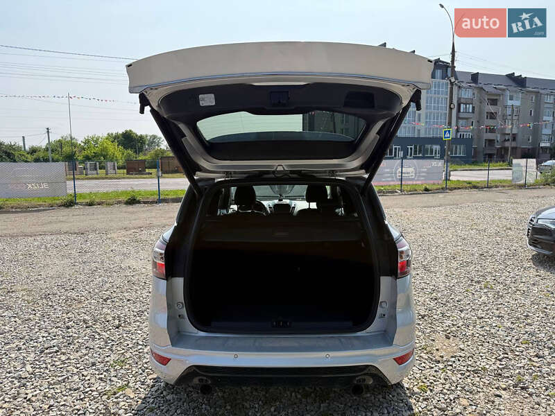 Внедорожник / Кроссовер Ford Kuga 2018 в Коломые