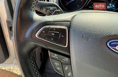 Внедорожник / Кроссовер Ford Kuga 2018 в 