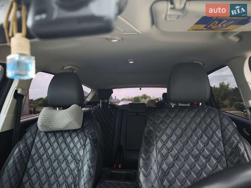 Внедорожник / Кроссовер Ford Kuga 2019 в Южноукраинске