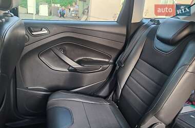 Внедорожник / Кроссовер Ford Kuga 2013 в 