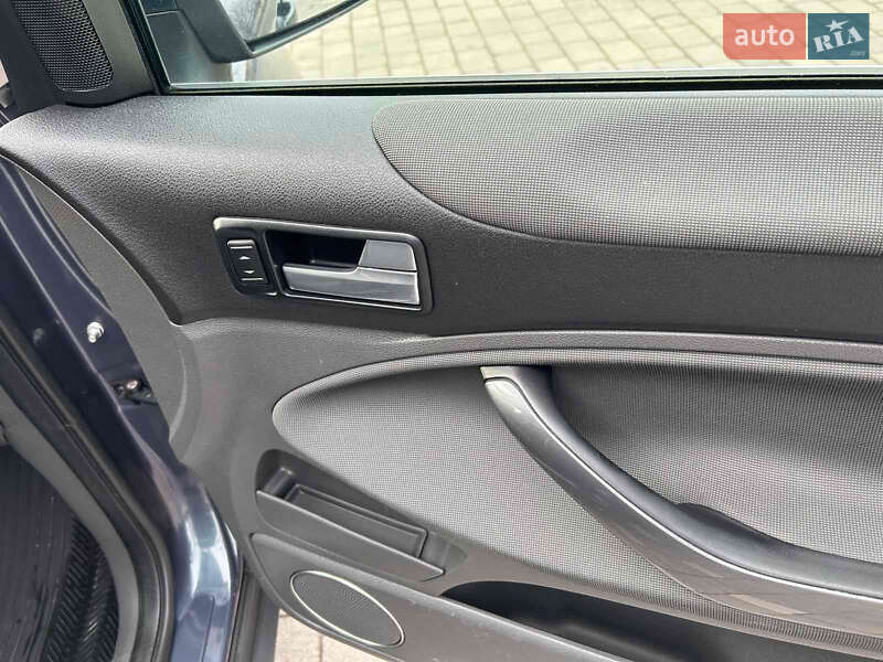 Внедорожник / Кроссовер Ford Kuga 2011 в Бучаче