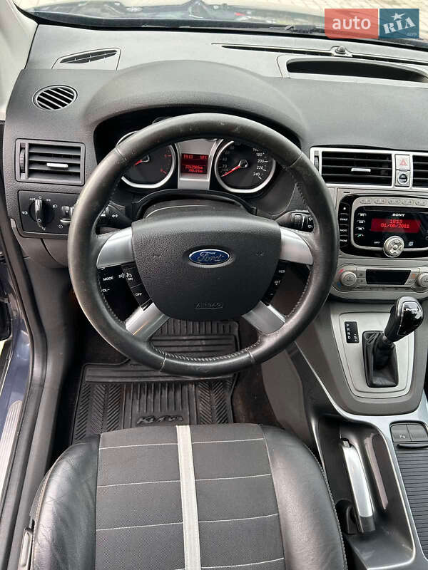 Внедорожник / Кроссовер Ford Kuga 2011 в Бучаче