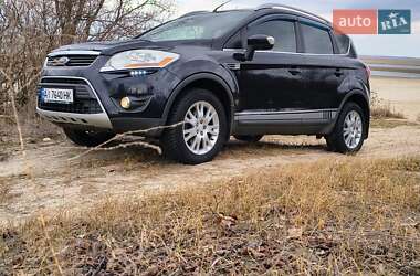 Внедорожник / Кроссовер Ford Kuga 2010 в Черкассах