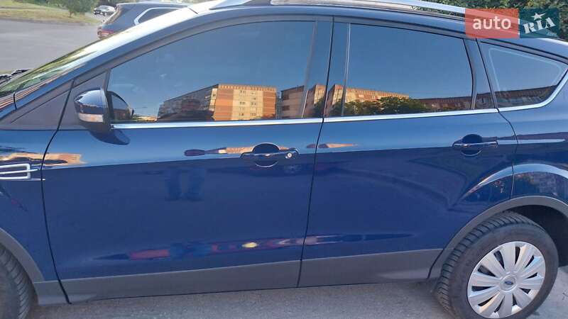 Внедорожник / Кроссовер Ford Kuga 2014 в Тернополе