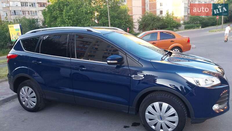 Внедорожник / Кроссовер Ford Kuga 2014 в Тернополе