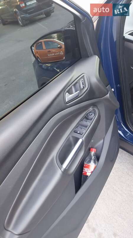 Внедорожник / Кроссовер Ford Kuga 2014 в Тернополе