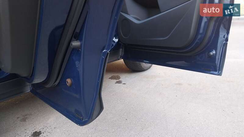 Внедорожник / Кроссовер Ford Kuga 2014 в Тернополе