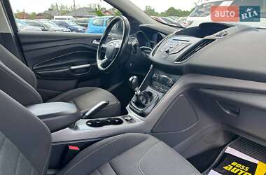 Внедорожник / Кроссовер Ford Kuga 2013 в 