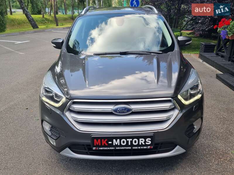 Позашляховик / Кросовер Ford Kuga 2019 в Києві