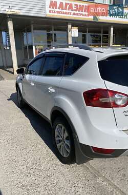 Внедорожник / Кроссовер Ford Kuga 2009 в 