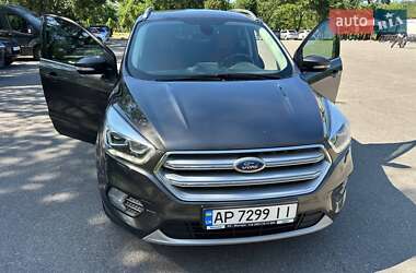Позашляховик / Кросовер Ford Kuga 2019 в Запоріжжі