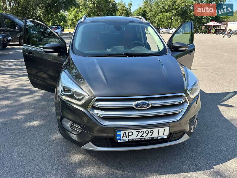 Ford Kuga 2019