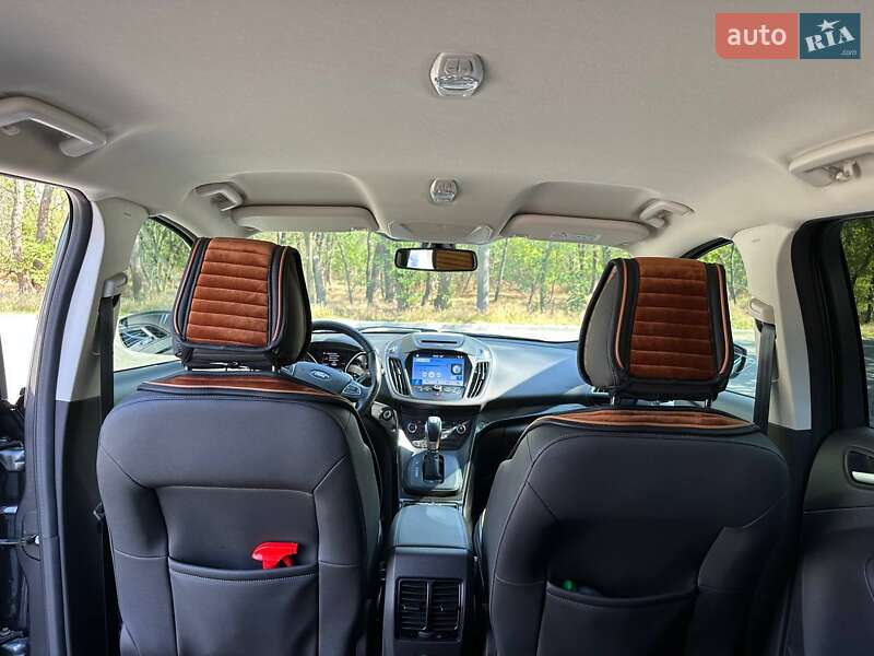 Внедорожник / Кроссовер Ford Kuga 2019 в Запорожье фото 4 Внедорожник / Кроссовер Ford Kuga 2019 в Запорожье