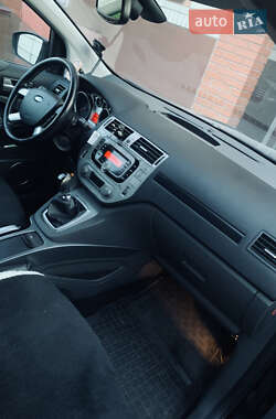 Внедорожник / Кроссовер Ford Kuga 2009 в 