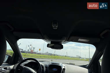 Внедорожник / Кроссовер Ford Kuga 2019 в 
