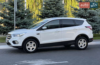 Внедорожник / Кроссовер Ford Kuga 2018 в Одессе