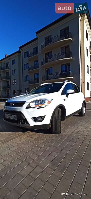 Внедорожник / Кроссовер Ford Kuga 2012 в Коломые