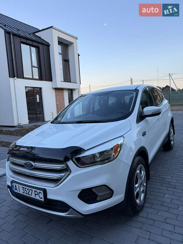 Ford Kuga 2017