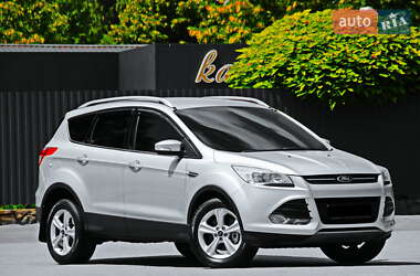 Внедорожник / Кроссовер Ford Kuga 2014 в Днепре
