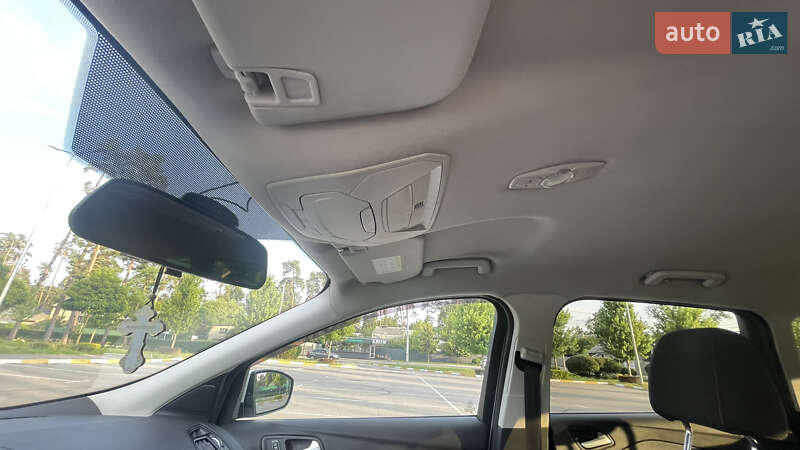 Позашляховик / Кросовер Ford Kuga 2013 в Бучі