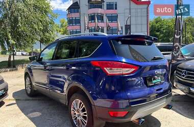 Внедорожник / Кроссовер Ford Kuga 2013 в 