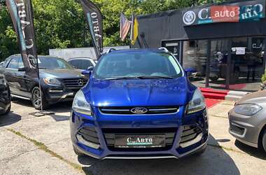 Внедорожник / Кроссовер Ford Kuga 2013 в 