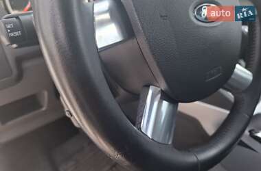 Внедорожник / Кроссовер Ford Kuga 2012 в 