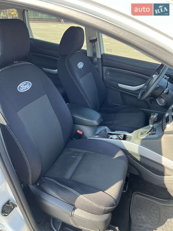 Внедорожник / Кроссовер Ford Kuga 2010 в Киеве фото 14 Внедорожник / Кроссовер Ford Kuga 2010 в Киеве