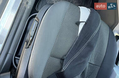 Внедорожник / Кроссовер Ford Kuga 2010 в 