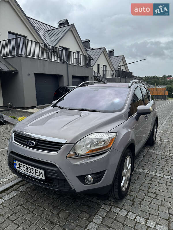 Внедорожник / Кроссовер Ford Kuga 2012 в Черновцах