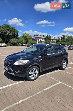 Внедорожник / Кроссовер Ford Kuga 2011 в 