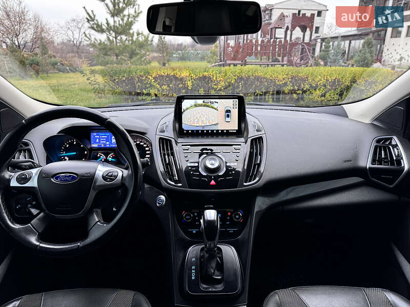 Внедорожник / Кроссовер Ford Kuga 2013 в Павлограде