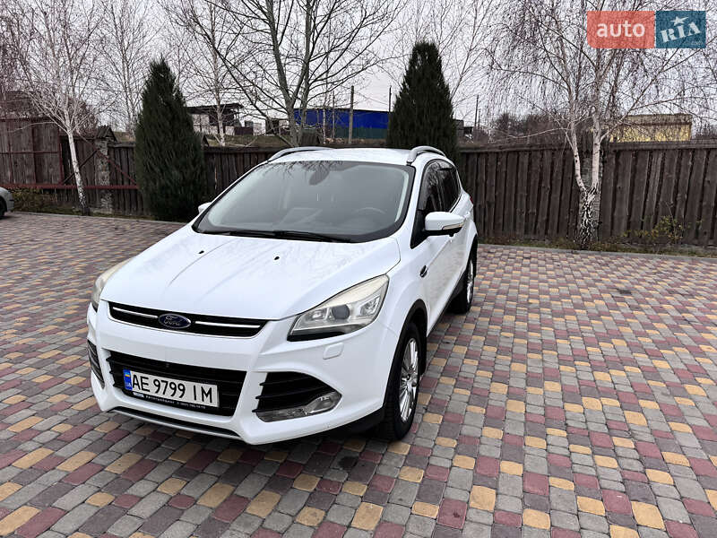 Внедорожник / Кроссовер Ford Kuga 2013 в Павлограде