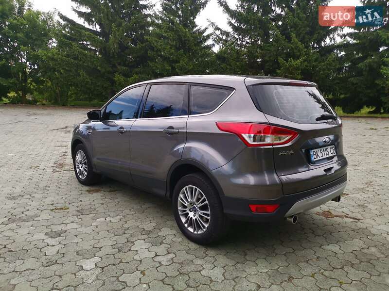 Внедорожник / Кроссовер Ford Kuga 2014 в Дубно
